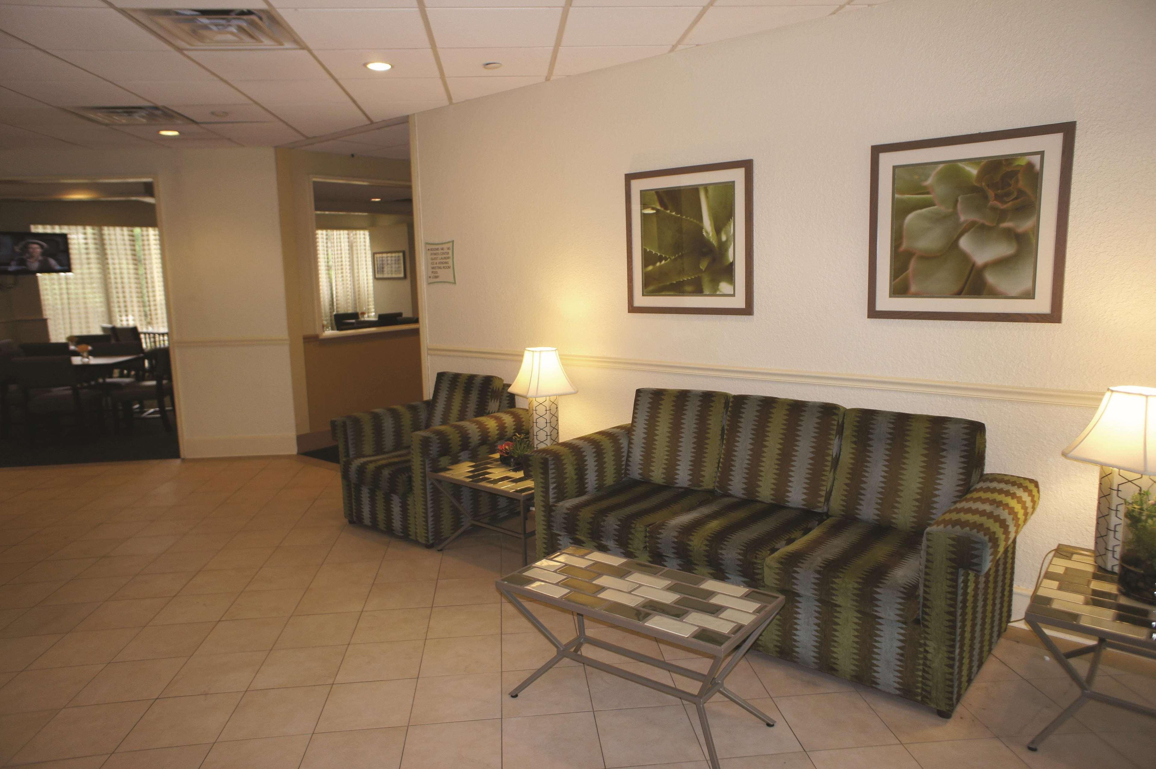 Hotel La Quinta By Wyndham Airport/opryland