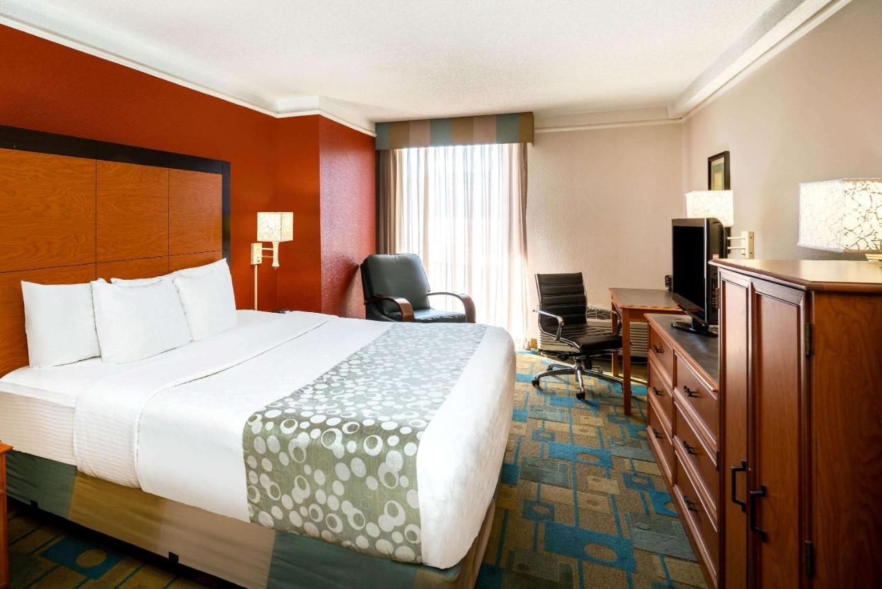 La Quinta By Wyndham Airport/opryland Hotel